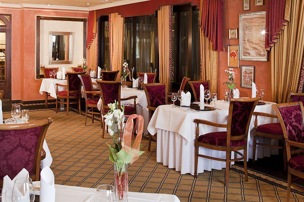 Der Heidehof Conference & Spa Resort Gaimersheim Exterior foto